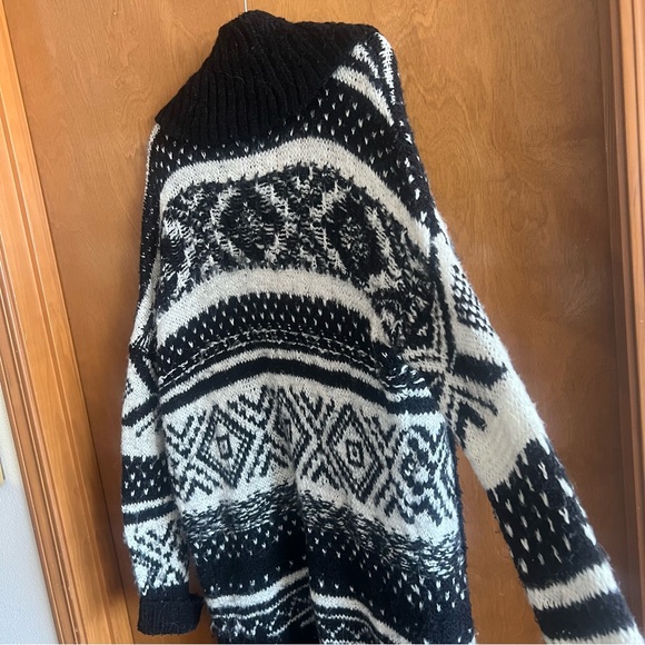 Abercrombie Open Thick Knit Cardigan - Picture 8 of 15